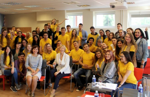 Būsimiems kūrybinių idėjų generatoriams Būsimiems kūrybinių idėjų generatoriams