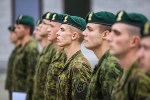 Karo tarnyba ir studijos ASU – misija įmanoma!