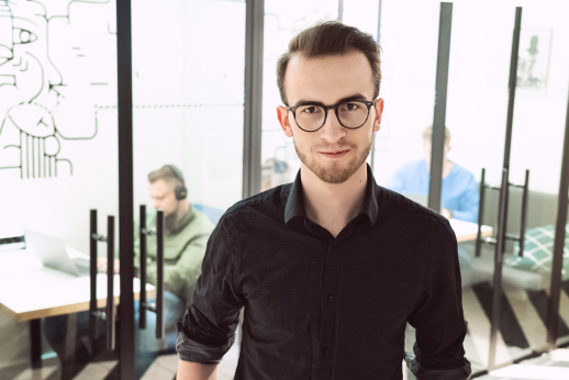 21-erių vadovo patarimas: žinios ir praktika turi eiti koja kojon