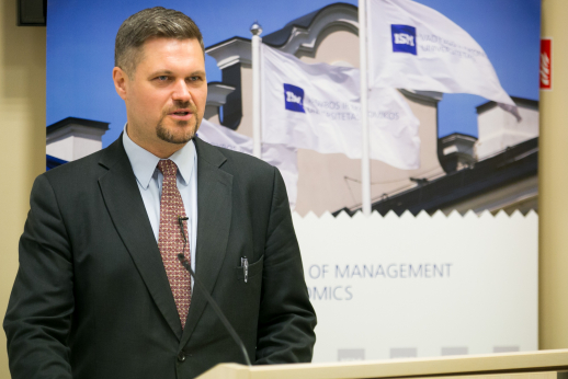 Studentai politikų elgesio nespėlioja – jų veiksmai prognozuojami lygtimis