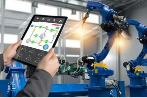 Inžinerijos, informatikos ir technologijų mokslų studijos Utenos kolegijoje