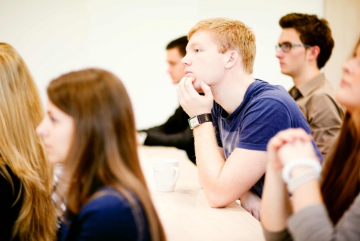 Studentai moksleiviams