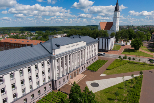 Šiauliuose rengiami šiuolaikiški ir paklausūs specialistai Šiauliuose rengiami šiuolaikiški ir paklausūs specialistai