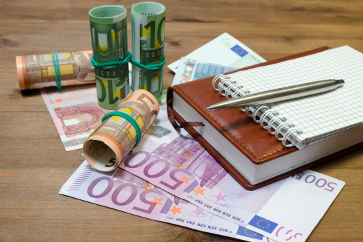 Valstybės remiamos paskolos studijoms 2023 m.: ką svarbu žinoti?