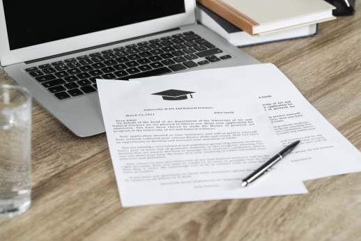 Ką abiturientams svarbu žinoti apie brandos atestatus? 