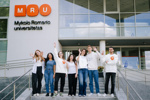 Egzaminai jau čia pat: ar įmanoma sumažinti stojimo stresą?