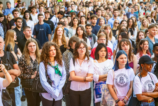 Gausiam būriui VDU pirmakursių – turiningi įvadinės savaitės renginiai Gausiam būriui VDU pirmakursių – turiningi įvadinės savaitės renginiai