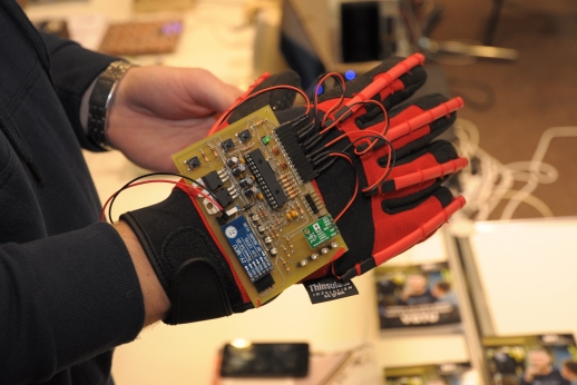 VGTU studento išradimas gali padėti kurtiesiems