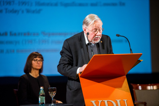 V. Landsbergis: „Universitetas – dialogo mokykla“