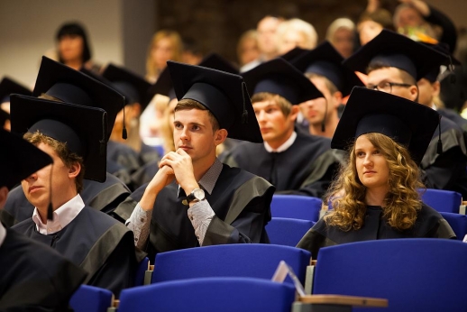 Daugėja savo verslą įkūrusių absolventų