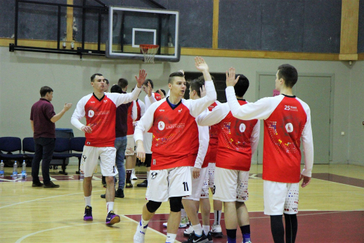 Kodėl LCC krepšinio komanda – viena iš geriausių? Kodėl LCC krepšinio komanda – viena iš geriausių?