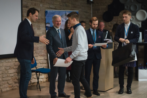 ISM universitete apdovanoti ekonomikos žinovai